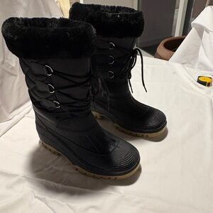 Women's Waterproof Snow Boots Mid Calf Warm Winter Outdoor Shoes